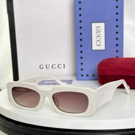 Picture of Gucci Sunglasses _SKUfw79398900fw